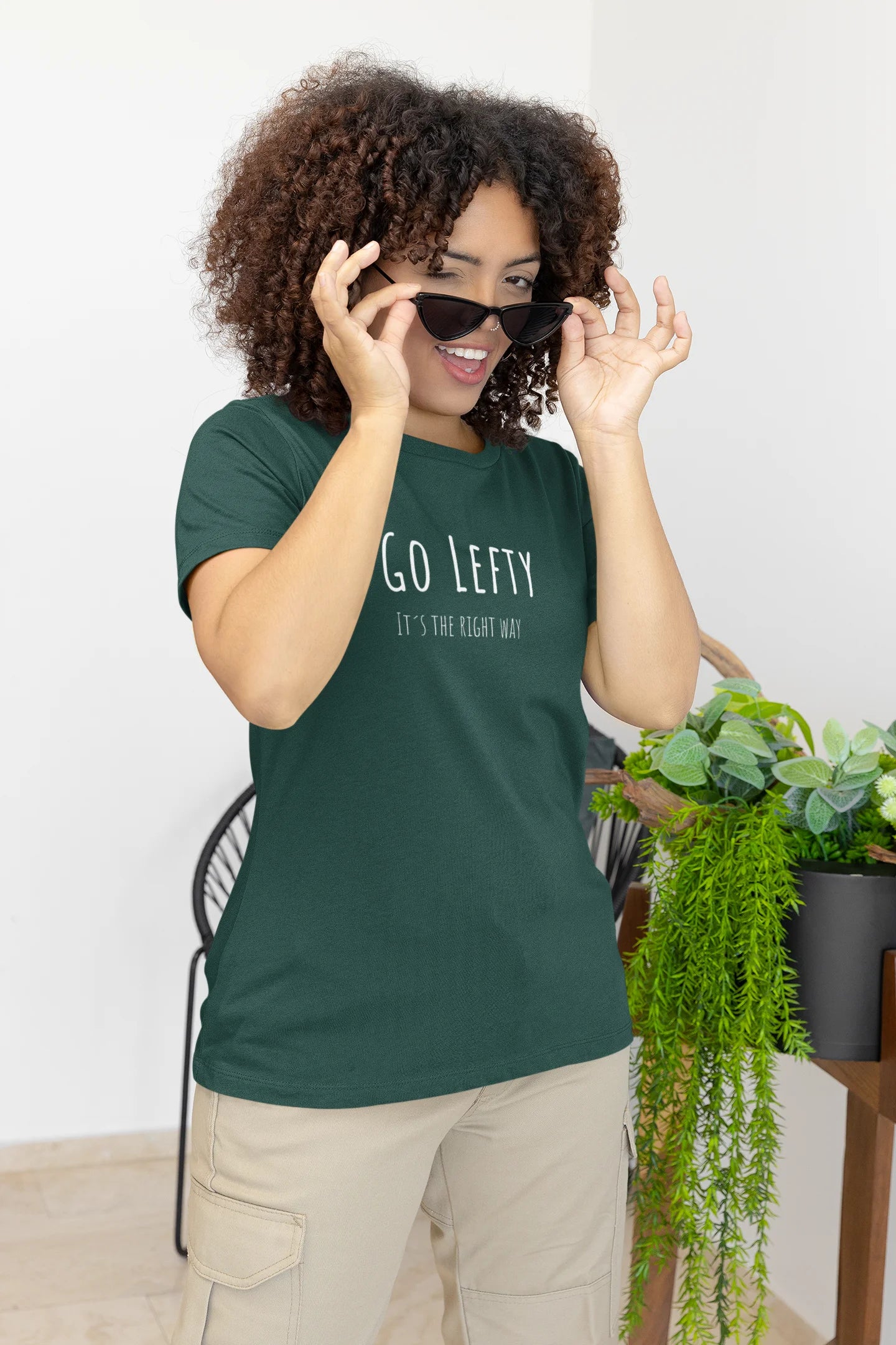 Go Lefty it's the right way on T-Shirt