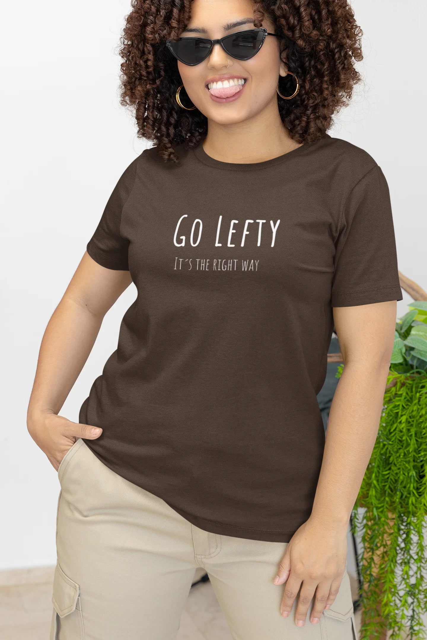 Go Lefty it's the right way on T-Shirt