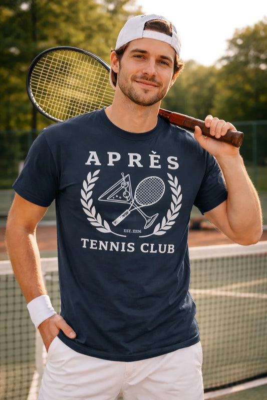 Tennis Club Shirt Man holding a tennis racket on a tennis court wearing an 'Apres Tennis Club' t-shirt.