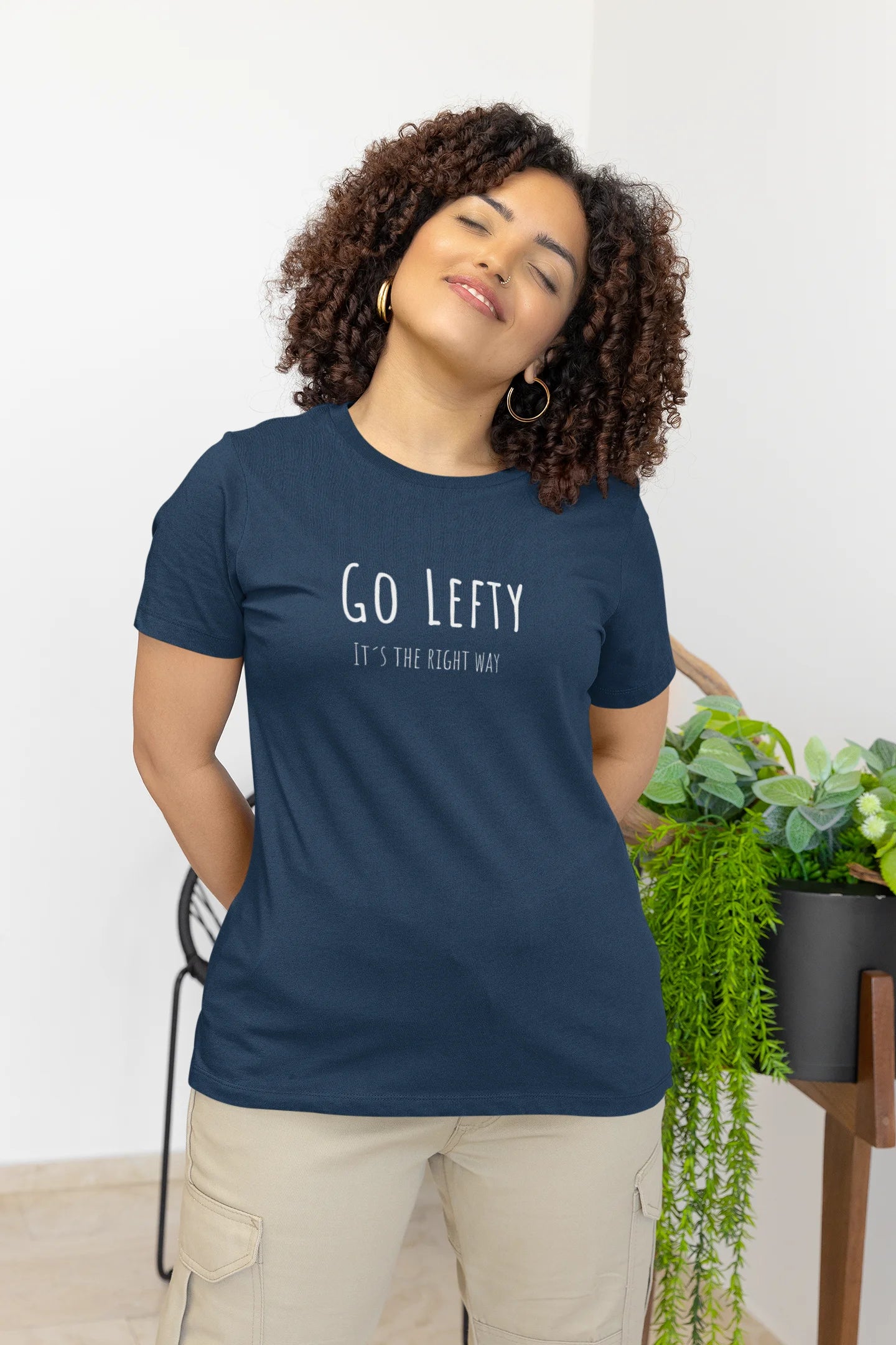 Go Lefty it's the right way on T-Shirt